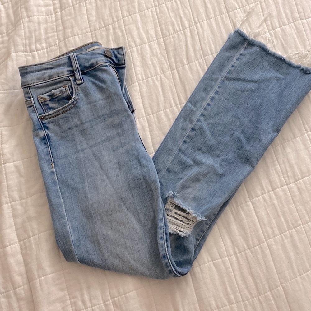Hidden Cropped Flare Jeans